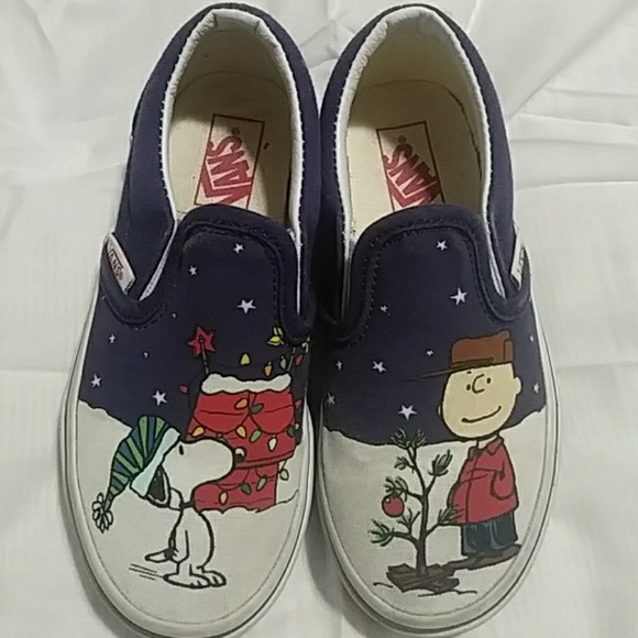 vans peanuts christmas slip on